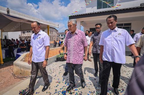 DATUK SERI DR AHMD ZAHID HAMIDI