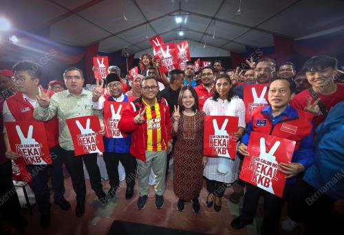CERAMAH MEGA PERPADUAN GRAND FINALE PRK KKB