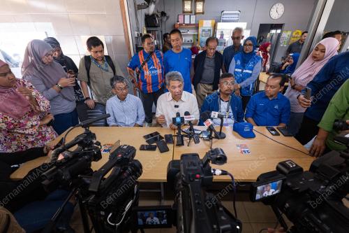 DATUK SERI MOHAMAD HASSAN