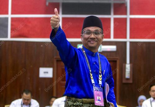 DR MOHAMAD YUSRI BAKIR