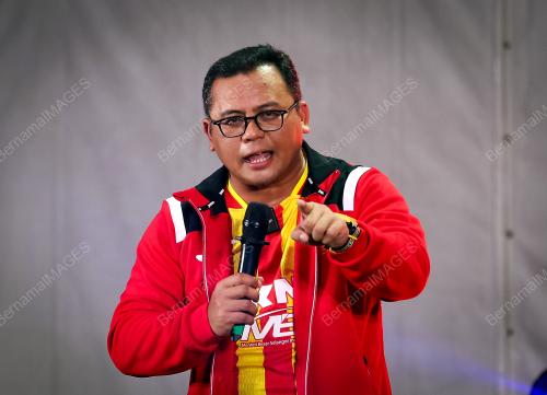 DATUK SERI AMIRUDIN SHARI
