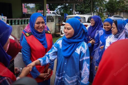 DATUK SERI DR NORAINI AHMAD