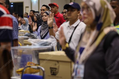 PERSIAPAN AKHIR PRK DUN MAHKOTA