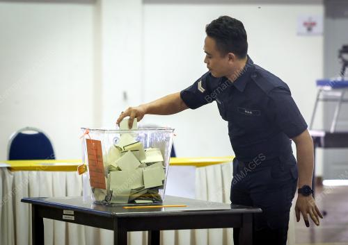 UNDI AWAL MAKTAB PDRM KUALA KUBU BAHARU