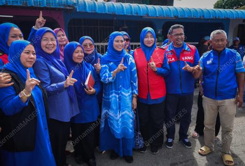 DATUK SERI DR NORAINI AHMAD
