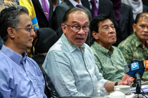 DATUK SERI ANWAR IBRAHIM