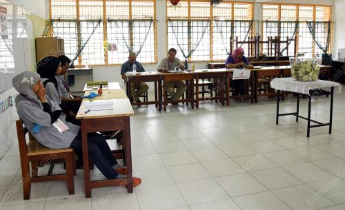 PRK21_13102018_PUSAT_MENGUNDI