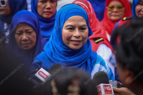 DATUK SERI DR NORAINI AHMAD