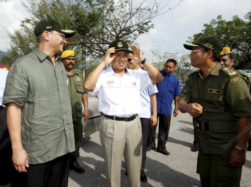 MUHYIDDIN YASSIN
