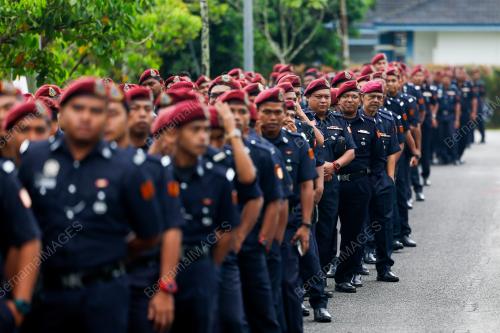 PUSAT PENGUNDIAN AWAL