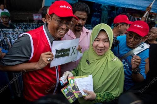 PRK23_20082018_PASAR_MALAM