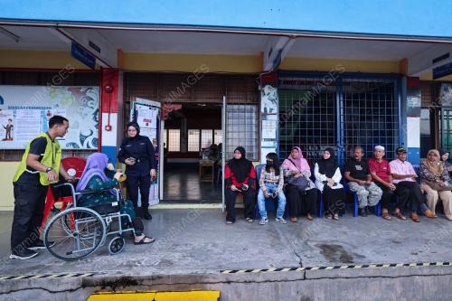 PRK DUN MAHKOTA