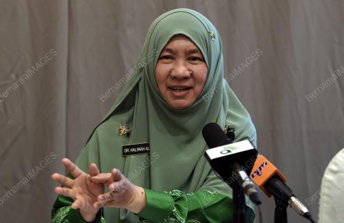 PRK24_29082018_CALON_PAS