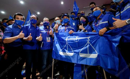 PELANCARA JENTERA PEMUDA BARISAN NASIONAL