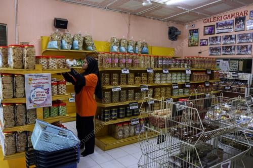 REMPEYEK WAK TUNOT TARIKAN KLUANG