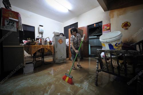 PRK30_23102013_BANJIR