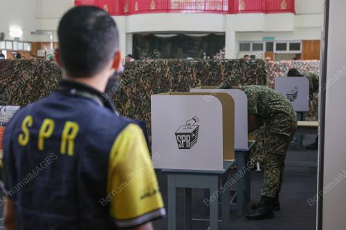 UNDI AWAL PRK DUN MAHKOTA