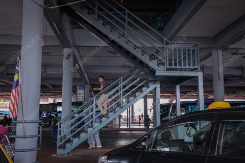 TINJAUAN TERMINAL BAS KLUANG
