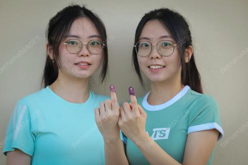 HARI PENGUNDIAN PRK KKB