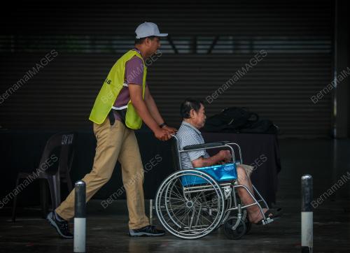 HARI PENGUNDIAN PRK KKB