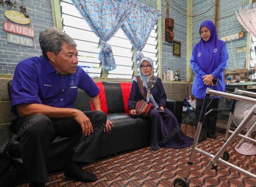 DATUK SERI MOHAMAD HASAN