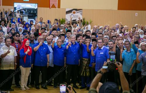 DATUK SERI DR AHMAD ZAHID HAMIDI