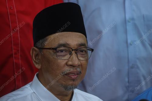 DR JOOHARI ARIFFIN
