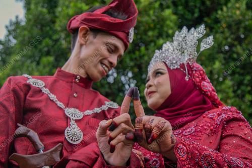 NORHIDAYANTY YAZIZ