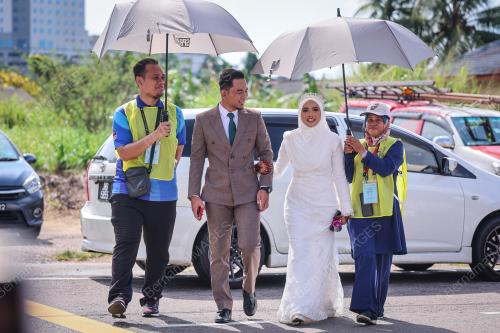 RAJA SEHARI MENGUNDI PRK MAHKOTA