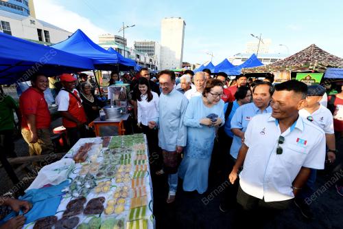 PRK8_07052019_ANWAR_BAZAAR