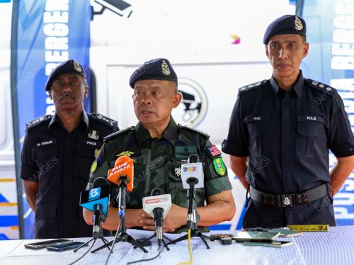 SIDANG MEDIA KETUA POLIS JOHOR DATUK KAMARUL ZAMAN