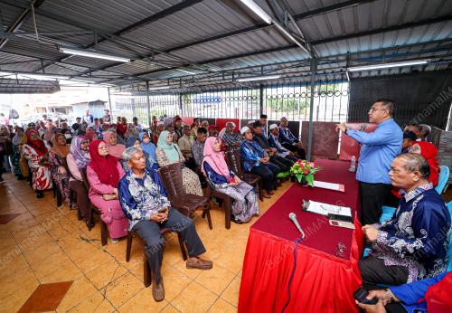 ADLY ZAHARI