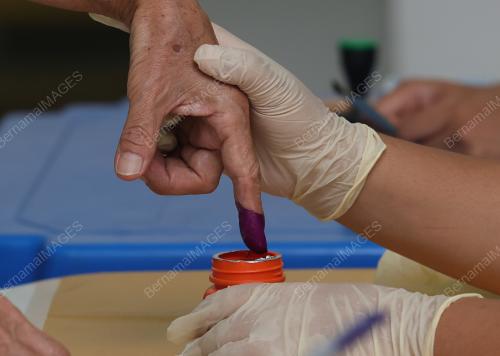 HARI MENGUNDI PRK P.161 PULAI