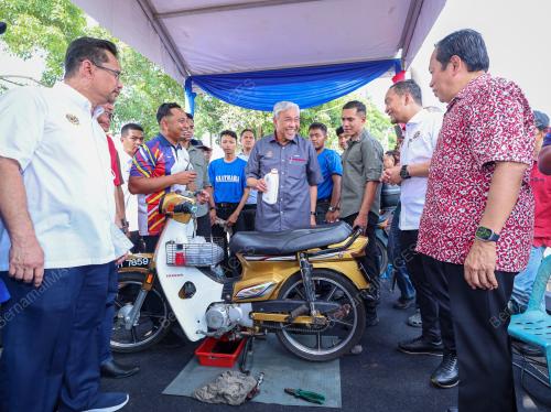 DATUK SERI DR. AHMAD ZAHID HAMIDI