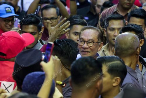 DATUK SERI ANWAR IBRAHIM