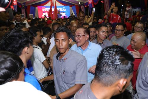 DATUK SERI ANWAR IBRAHIM 