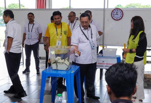 TAN SRI ABDUL GHANI SALLEH