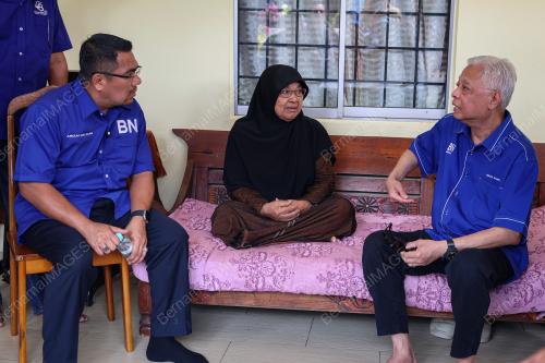 DATUK SERI ISMAIL SABRI YAAKOB