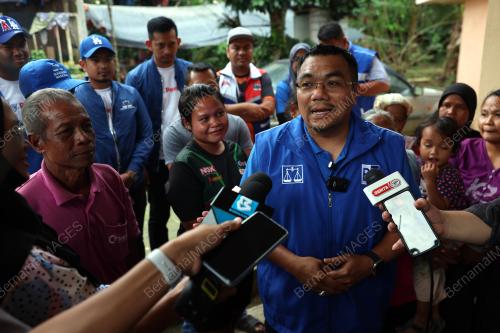 DATUK AMIZAR ABU ADAM