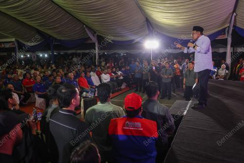 DATUK SERI ANWAR IBRAHIM