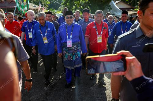 DATUK AMIZAR ABU ADAM
