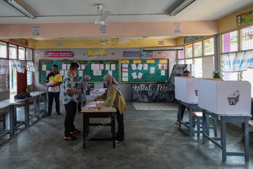 PERSIAPAN HARI MENGUNDI
