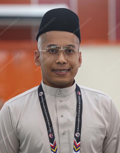 HASLIHELMY DM ZULHASLI