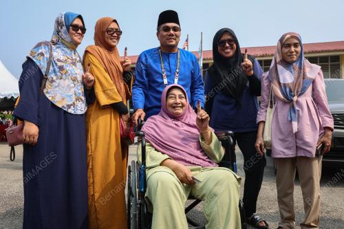 TAN SRI ABDUL GHANI SALLEH