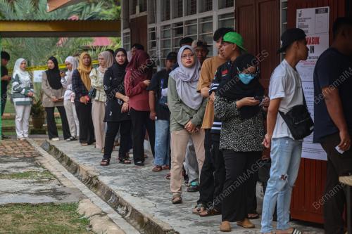 HARI UNDI PELANGAI
