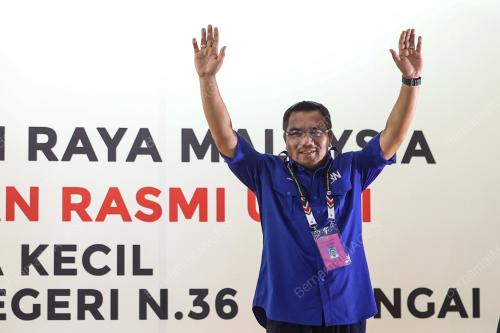 DATUK AMIZAR ABU ADAM