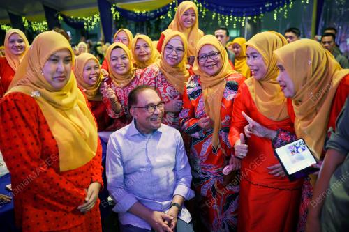 DATUK SERI ANWAR IBRAHIM