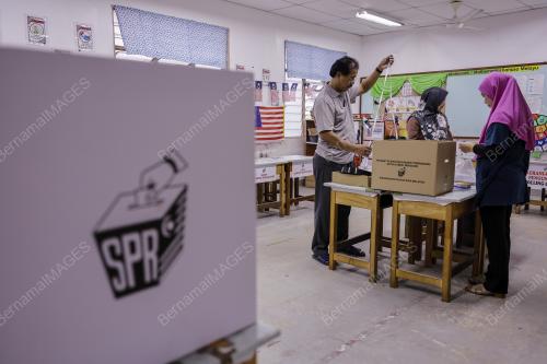 PERSIAPAN MENJELANG HARI PENGUNDIAN PRK KEMAMAN