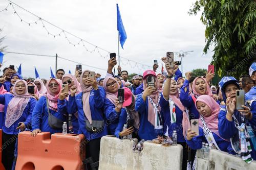 HARI PENAMAAN CALON PRK P.040 KEMAMAN