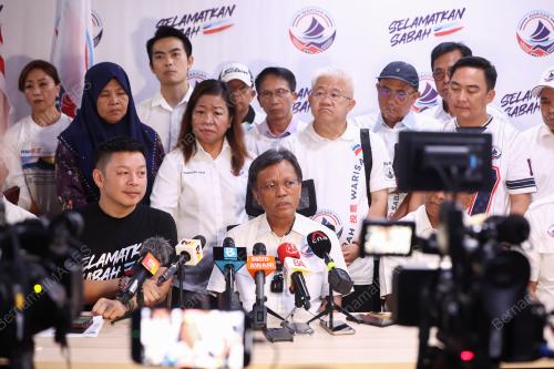 DATUK SERI MOHD SHAFIE APDAL